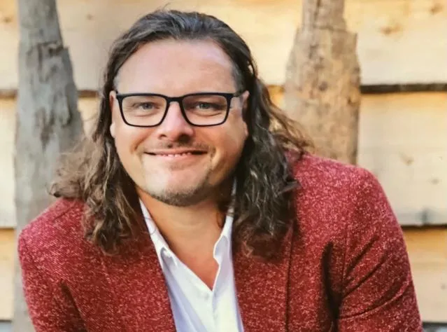 Trauredner und Sänger Micha Hirsch aus NRW